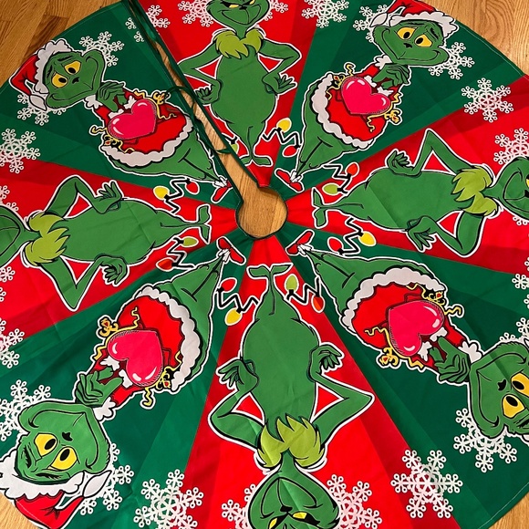 grinch large size christmas tree skirt - Picture 2 of 3